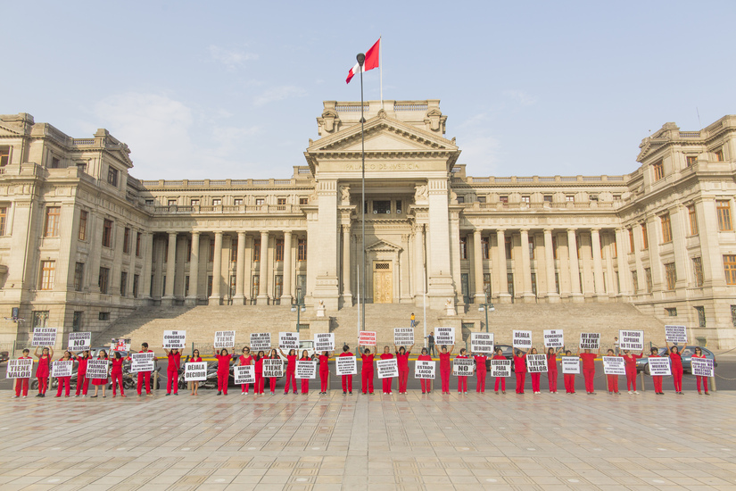 ALFOMBRA ROJA