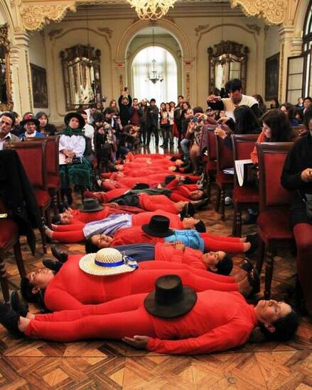 TAPIS ROUGE